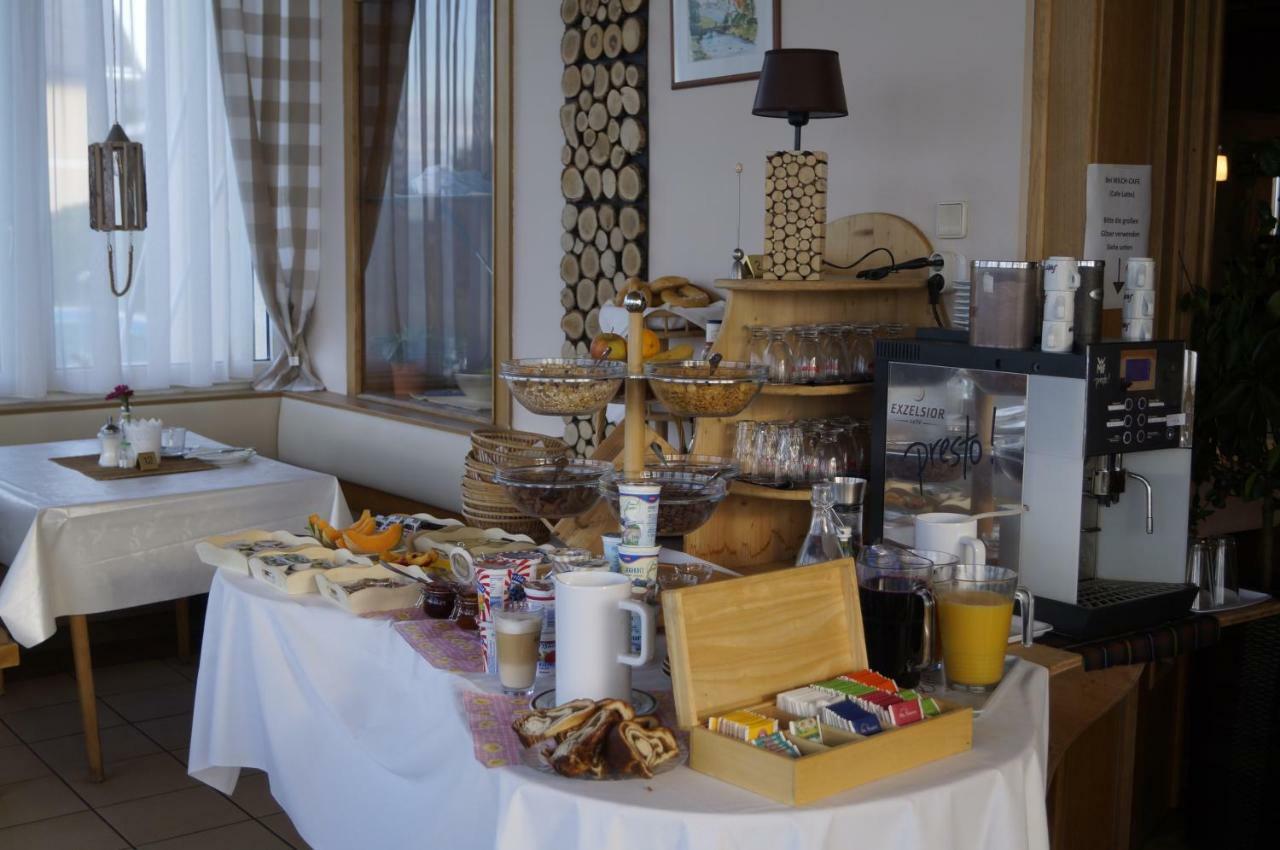 Pension Dobernig - Contactless Check In/Stay Klagenfurt am Woerthersee Bagian luar foto